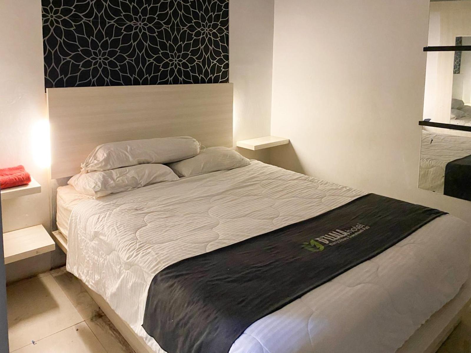Reddoorz Near Pantai Idola Banyutowo Hotel D'Llala Pati Exterior photo